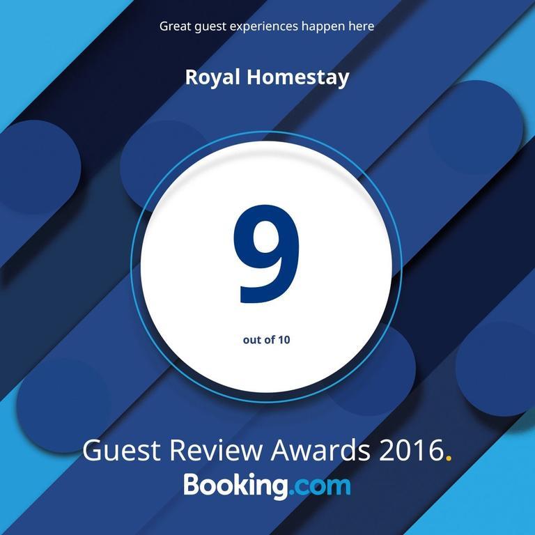 Royal Homestay Хойан Экстерьер фото